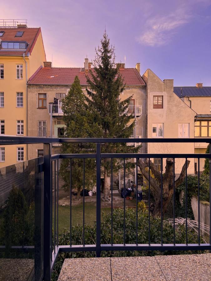 Elegant Escape Apartment I - City Centre Bratislava Buitenkant foto